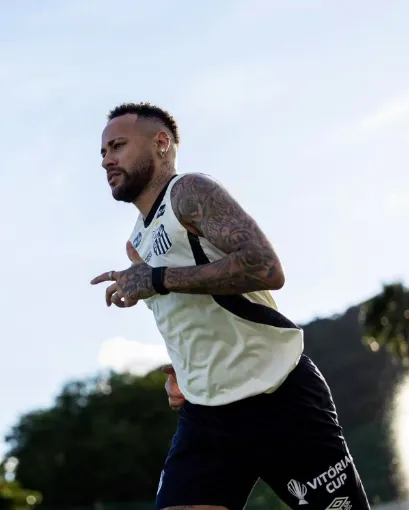 kaiyun安全登录-内马尔社媒晒恢复训练暗示即将复出：正在加载