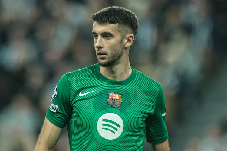 kaiyun体育网-神反应！西甲官方：霍安·加西亚单手挡出近距离头球当选1月最佳